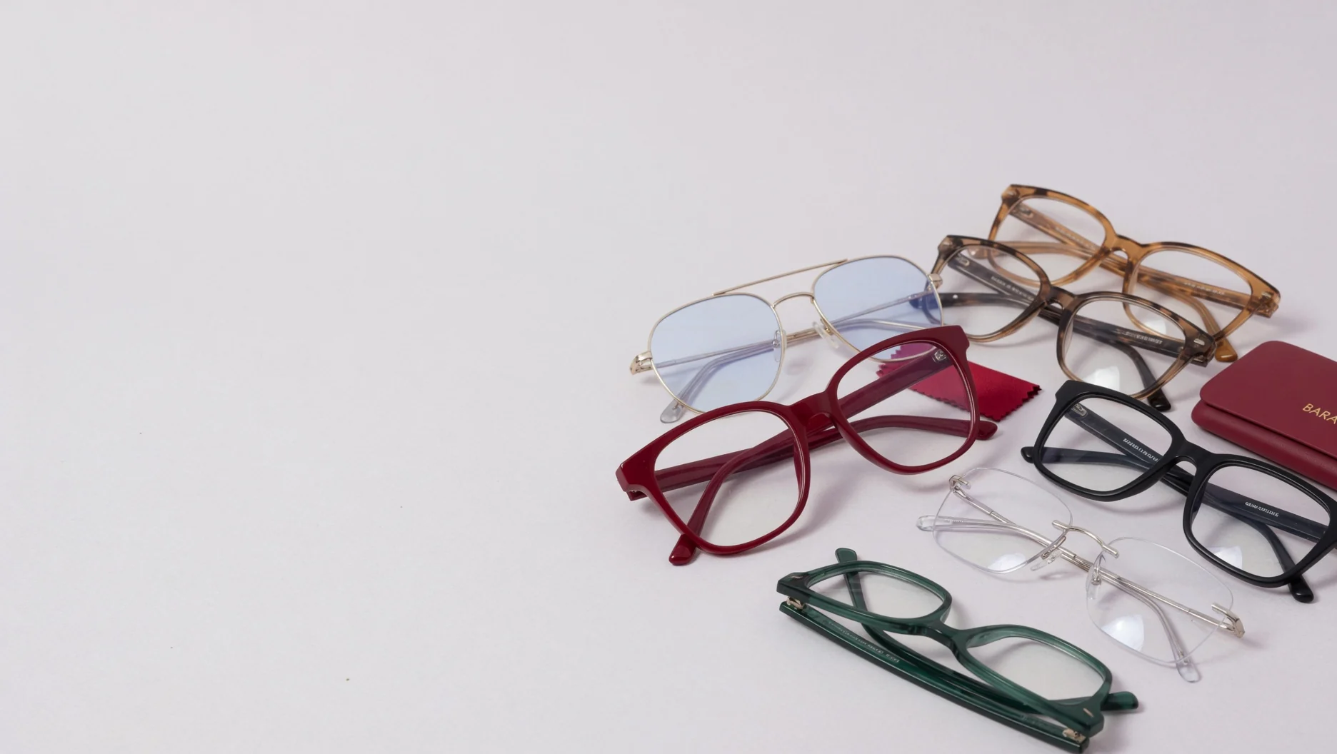 Selección de marcos y lentes de BARATÓPTICA